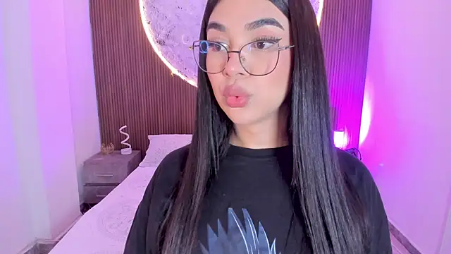 RoseCassie online show from 15, 7, 2026