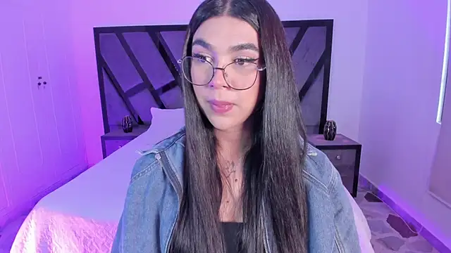 RoseCassie online show from 5, 7, 2026