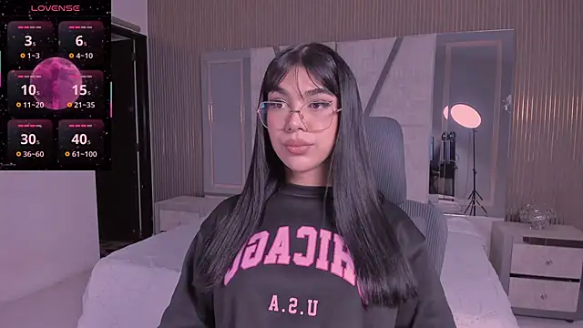 RoseCassie online show from 5, 11, 2025