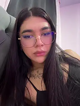 RoseCassie online show from 24, 5, 2026
