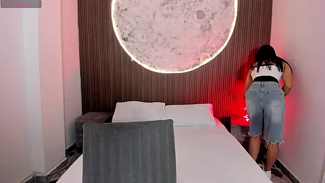 RoseCassie online show from 6, 3, 2026