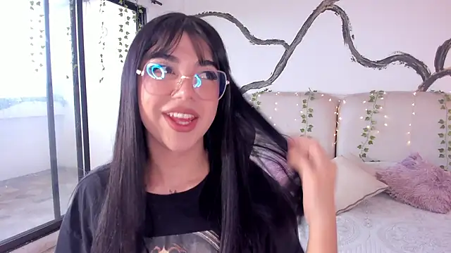 RoseCassie online show from 31, 10, 2025