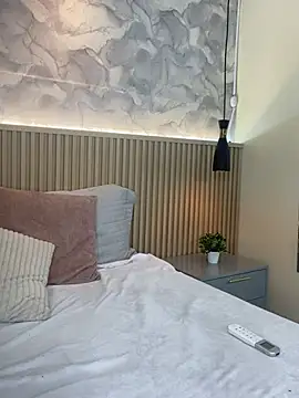 AinaraJimenez online show from 11, 2, 2026