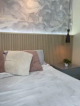 AinaraJimenez online show from 2, 12, 2025