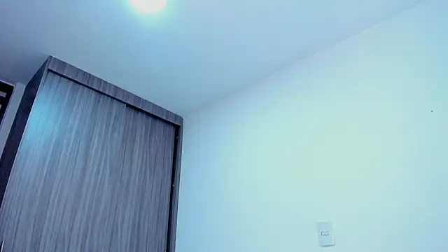 Sara Leblanc online show from 11, 11, 2025