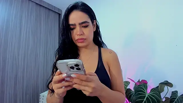 Sara Leblanc online show from 24, 10, 2025