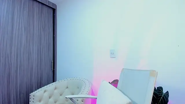 Sara Leblanc online show from 26, 9, 2025