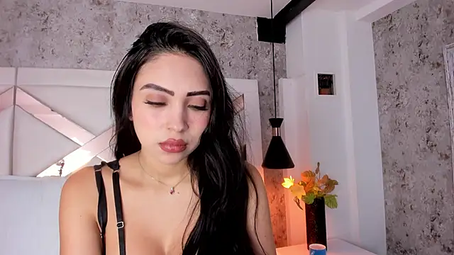 yessica monteiro online show from 16, 9, 2025