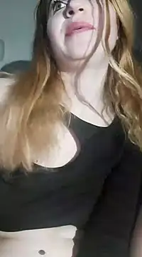 Anne-Mo online show from 5, 3, 2025