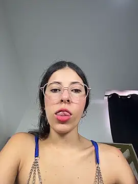 Snapshot of evaFiore chatting on 18, 6, 2026 evaFiore online show from 18, 6, 2026