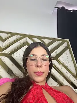 Snapshot of evaFiore chatting on 9, 7, 2026 evaFiore online show from 9, 7, 2026