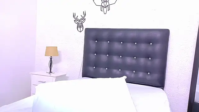 indian delight18 online show from 8, 1, 2025