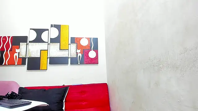 Mariana 16  online show from 21, 3, 2025