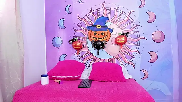 Mariana 16  online show from 27, 10, 2025