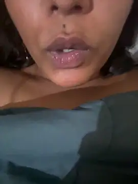 priyadevi17 online show from 1, 3, 2025