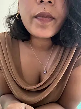 priyadevi17 online show from 25, 9, 2025