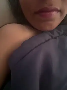 priyadevi17 online show from 21, 2, 2025