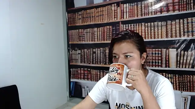 Kailei Fer online show from 11, 1, 2025