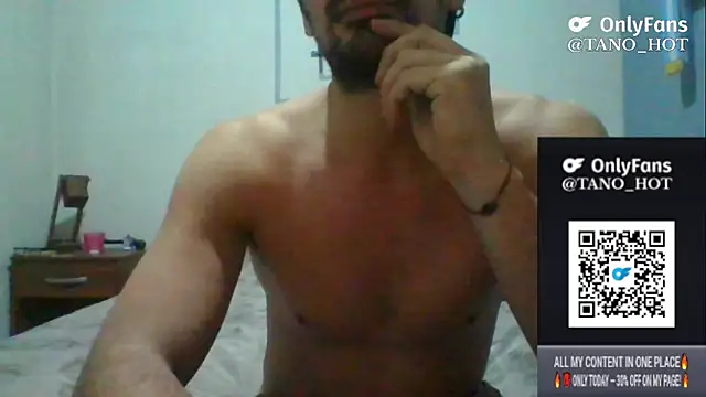 Snapshot of italianbighorse22 chatting on 14, 10, 2025 italianbighorse22 online show from 14, 10, 2025