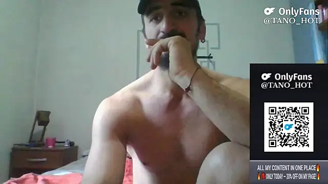 Snapshot of italianbighorse22 chatting on 14, 10, 2025 italianbighorse22 online show from 14, 10, 2025