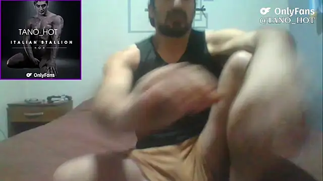 Snapshot of italianbighorse22 chatting on 9, 11, 2025 italianbighorse22 online show from 9, 11, 2025