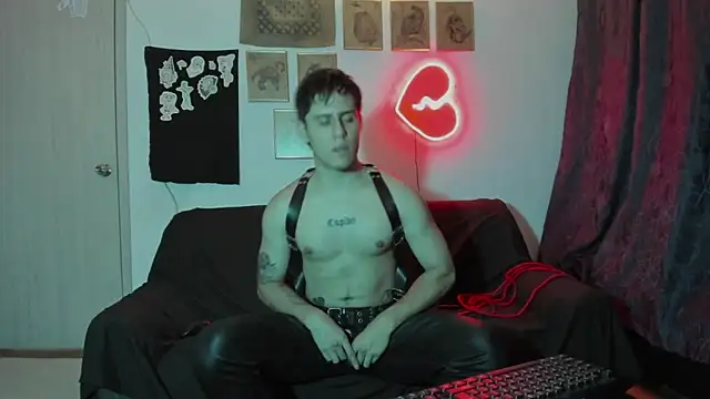 Snapshot of Antonello_Vannucci chatting on 11, 1, 2025 Antonello Vannucci online show from 11, 1, 2025