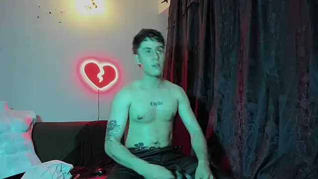 Snapshot of Antonello_Vannucci chatting on 25, 12, 2024 Antonello Vannucci online show from 25, 12, 2024