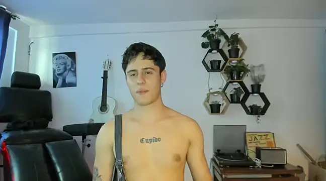 Snapshot of Antonello_Vannucci chatting on 25, 2, 2025 Antonello Vannucci online show from 25, 2, 2025