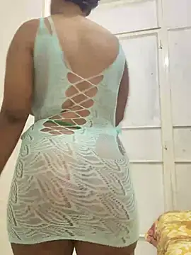 beverlyxxxx online show from 10, 1, 2025