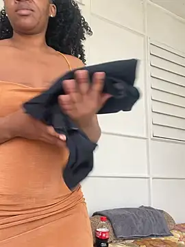 beverlyxxxx online show from 18, 3, 2025