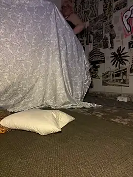 NikkelSofia online show from 7, 3, 2025