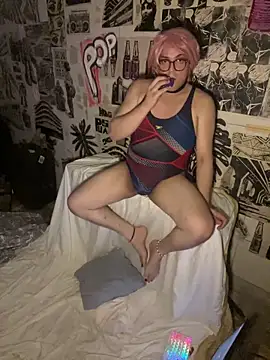 NikkelSofia online show from 19, 2, 2025