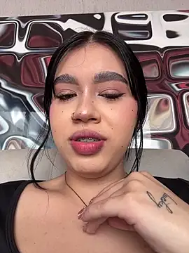 Snapshot of Lily_Woodz chatting on 31, 5, 2026 Lily Woodz online show from 31, 5, 2026