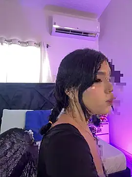 Snapshot of Lily_Woodz chatting on 13, 6, 2026 Lily Woodz online show from 13, 6, 2026