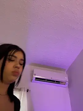 Snapshot of Lily_Woodz chatting on 26, 5, 2026 Lily Woodz online show from 26, 5, 2026