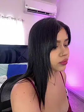Snapshot of Lily_Woodz chatting on 9, 5, 2026 Lily Woodz online show from 9, 5, 2026