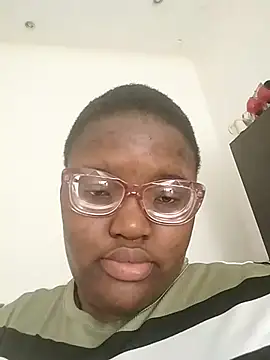 Snapshot of Damm_Bobbies chatting on 2, 4, 2026 Damm Bobbies online show from 2, 4, 2026