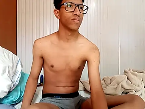 Snapshot of matheusroger chatting on 3, 12, 2025 matheusroger online show from 3, 12, 2025