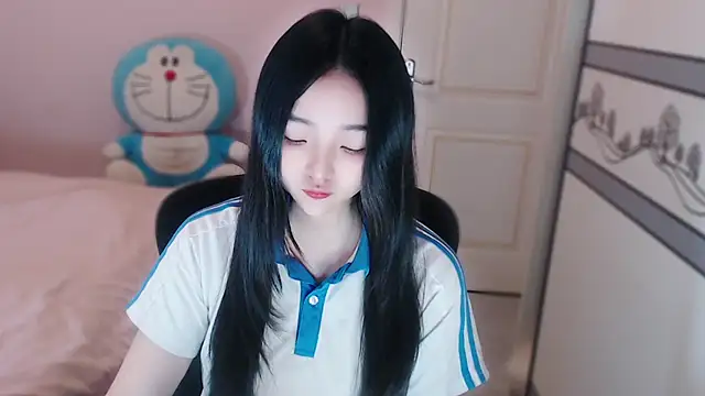 xiao-xiao-D online show from 12, 11, 2025