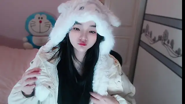 xiao-xiao-D online show from 17, 11, 2025