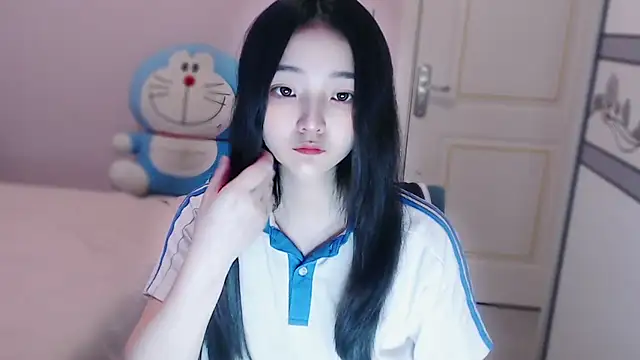 xiao-xiao-D online show from 5, 10, 2025