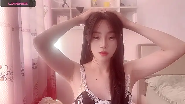 Snapshot of AAXIAO-BAO chatting on 21, 1, 2025 AAXIAO-BAO online show from 21, 1, 2025