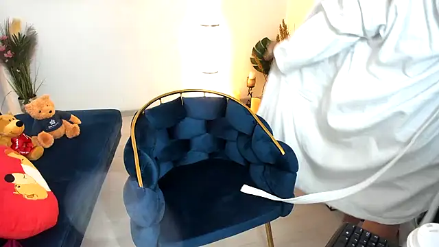 Aileen Stone online show from 15, 2, 2025