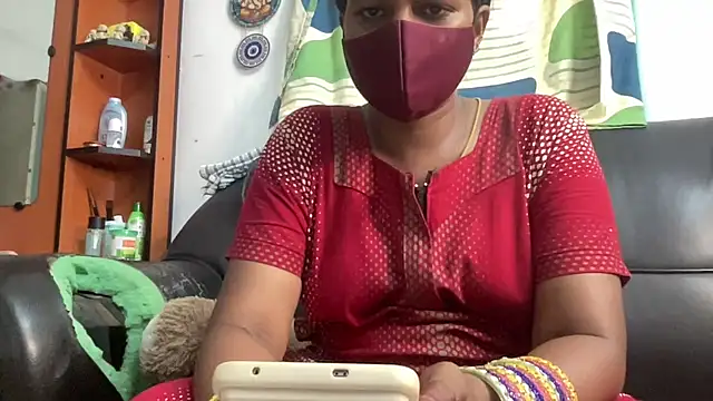 Snapshot of Tamil_Sanjana_ chatting on 14, 6, 2026 Tamil Sanjana online show from 14, 6, 2026
