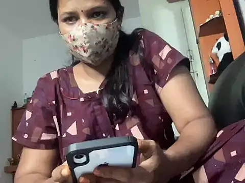 Tamil Sanjana  online show from 9, 10, 2025