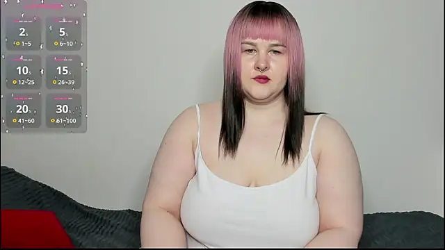 Snapshot of Anna_Nott chatting on 13, 7, 2026 Anna Nott online show from 13, 7, 2026