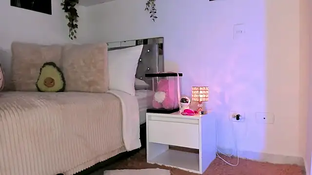 Alissonroses online show from 28, 9, 2025