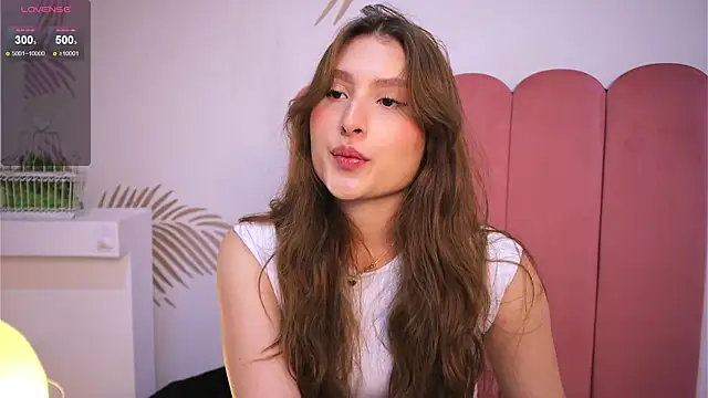 Daisha Riley online show from 11, 3, 2025