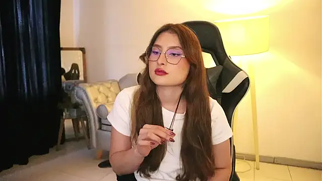 Daisha Riley online show from 19, 11, 2025