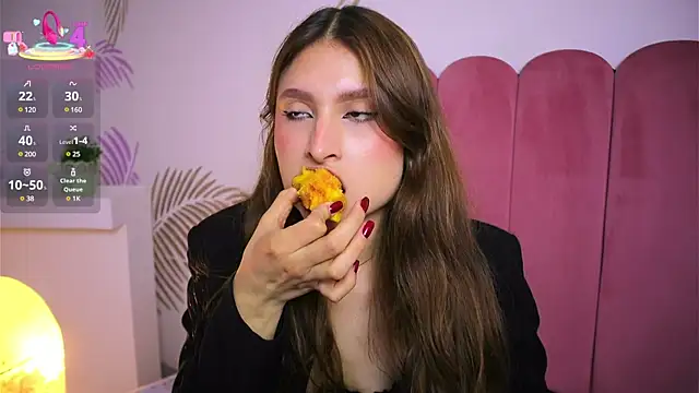 Daisha Riley online show from 18, 3, 2025